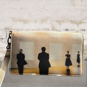 Icon Los Angeles Painted Genuine Leather Rare Wristlet Wallet